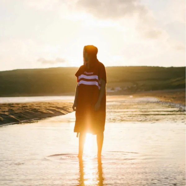 Poncho de bain Northcore Beach Basha Rouge à rayure